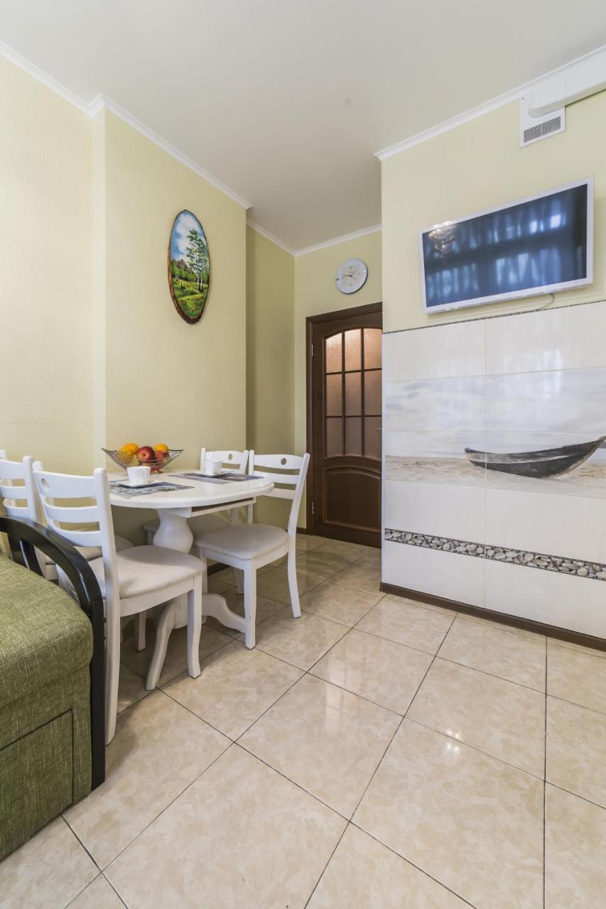 1 Поверх Ж К Паркові Озера Метро Дарниця Apartment Kyiv Exterior photo